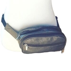 Vintage‎ Metallic Gray Vegan Leather Fanny Pack